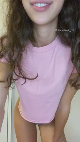 Zendaya Zoe Bloom Zoey Monroe gif
