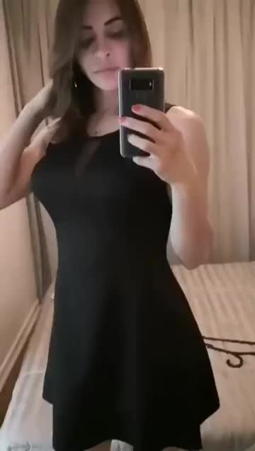 1562263696094