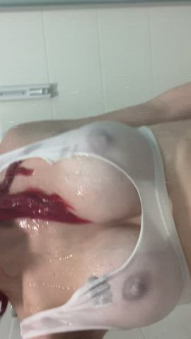 my t-shirt isn’t the only thing that’s wet