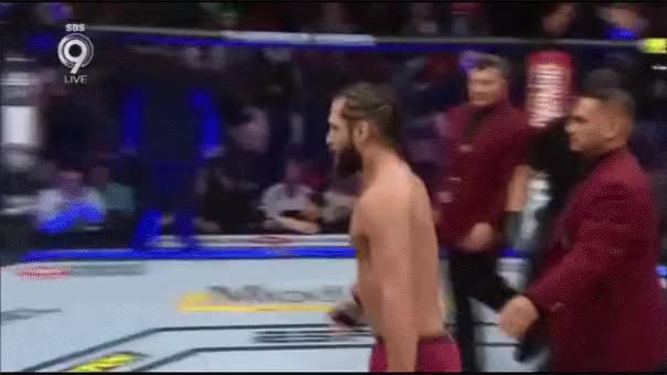Jorge Masvidal stiff as a board Ben Askren
