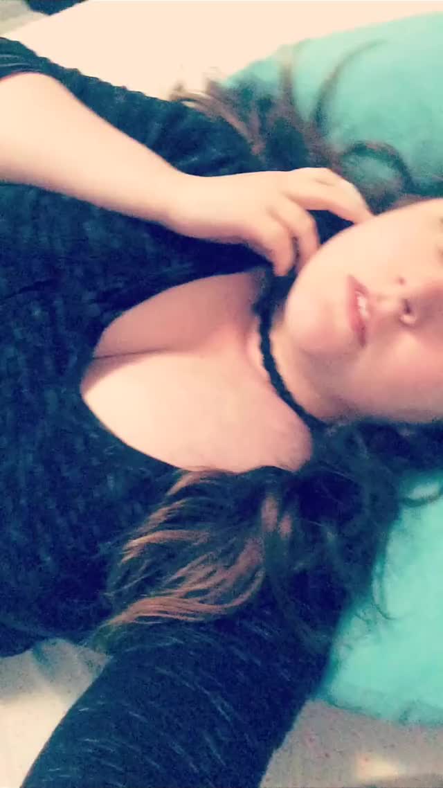 Pound the absolute fuck out of me, and then blow that thick hot load all over my