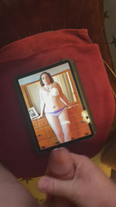 A fellow redditor absolutely jumped dumped all over my wife