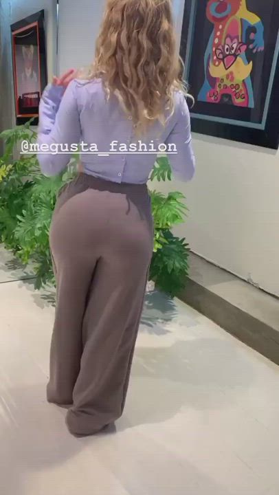Ass Big Ass Blonde Dutch Pawg gif