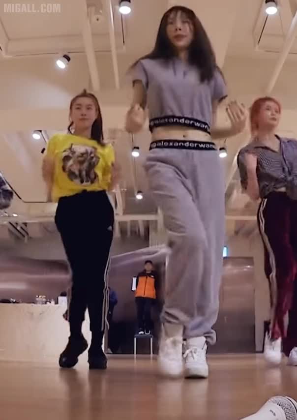 dancing gif