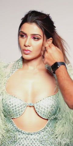 Armpits Cleavage Indian Petite Sam Seduction gif