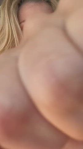 australian blonde non-nude tiktok gif