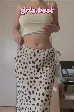 australian celebrity couple cute lesbian nsfw onlyfans pornstar sex tiktok gif