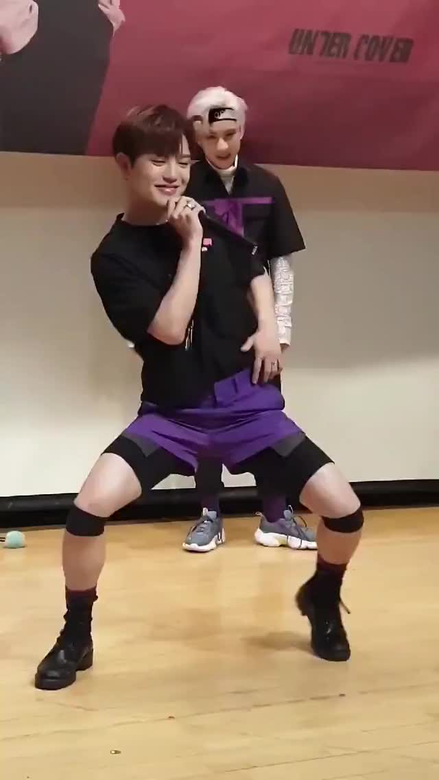 dancing gif