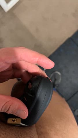 Happy Locktober. Leaking through my cage 🤤
