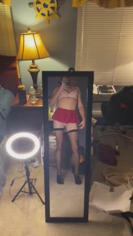 DFW sissy looking for some fun online or in person, prefer sissies or femdom but