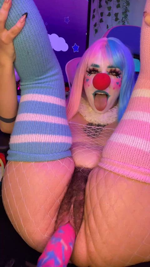 You ready to clown around 