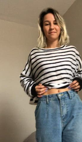 Shaking my little ass makes you horny?