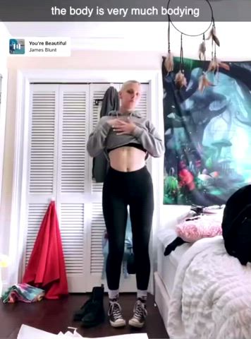 Body Green Eyes Yoga Pants gif