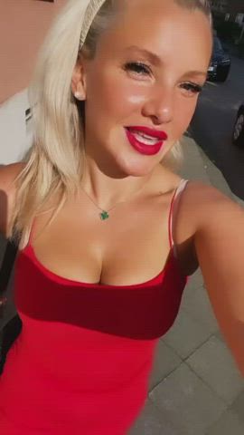 Blonde Celebrity Cleavage Clothed Dress German Tight gif
