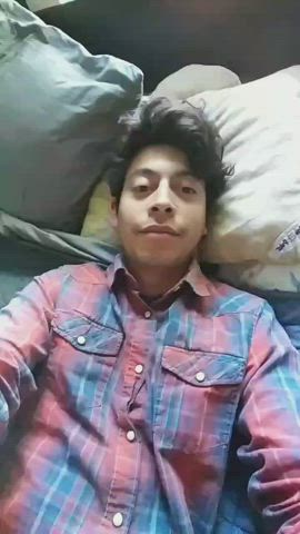 A plaid bi who's horny on a Sunday afternoon