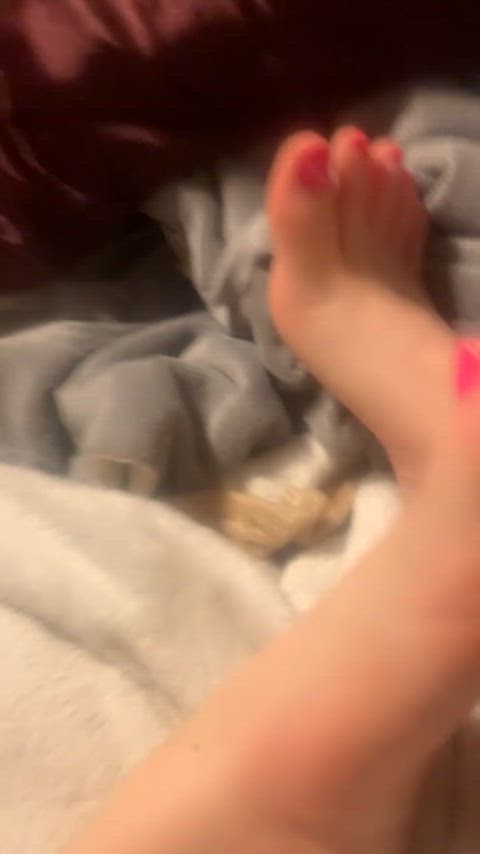 domme feet feet fetish femdom food fetish foot fetish goddess soles toes wrinkled