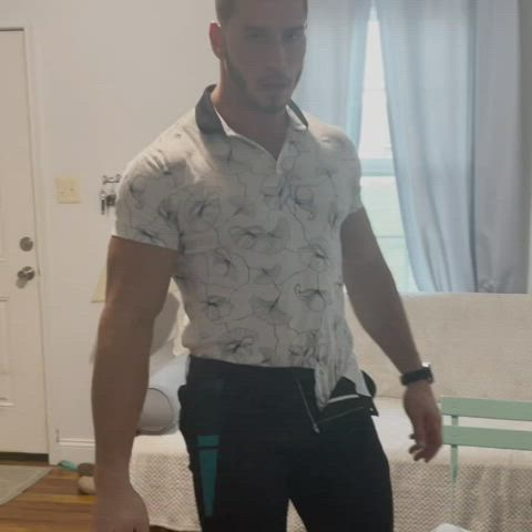 Gay Muscles Stripper gif