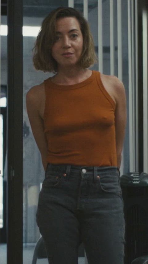 Aubrey Plaza in "Emily the Criminal" (2022)