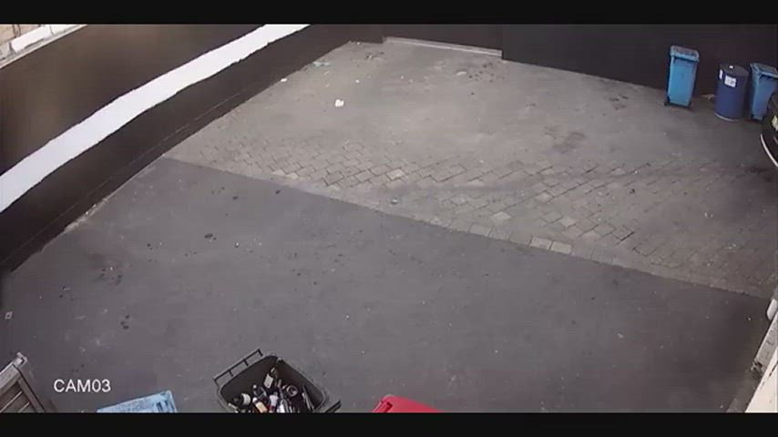 cam girls outdoor gif