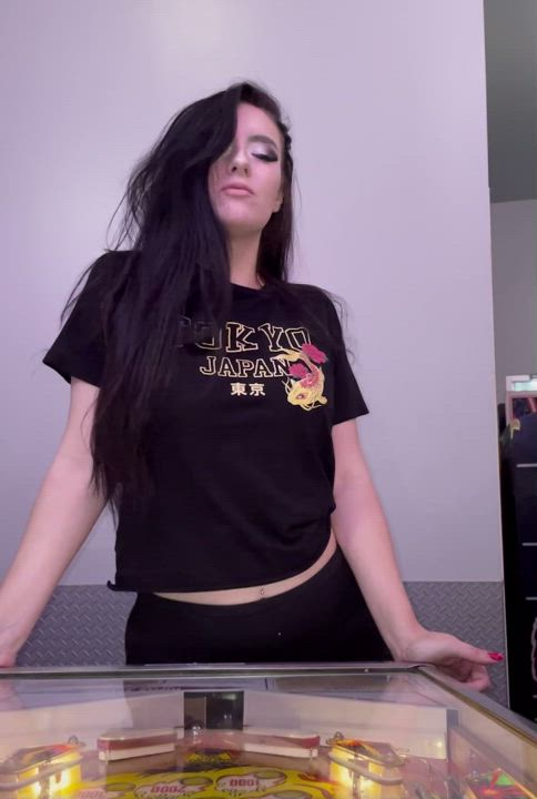 Just casually flashing at the local arcade?...someone FOR SURE saw! ?