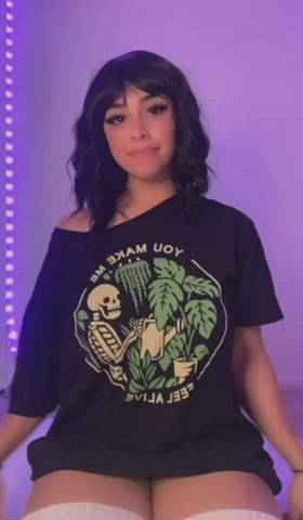 Big Tits Huge Tits T-Shirt TikTok gif