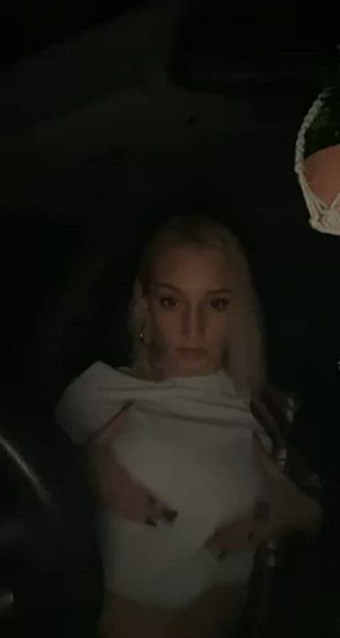 i can’t help myself from being a slut in public, i wish someone would’ve seen