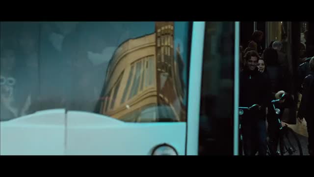 Paraísos Artificiais - Official Trailer [HD]