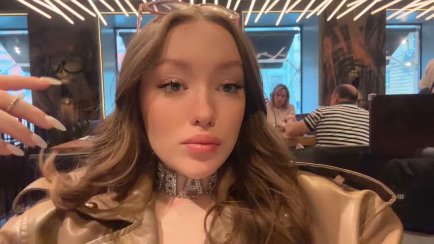 amateur brunette cute teen tiktok r/tiktits legal-teens selfies tik-tok gif