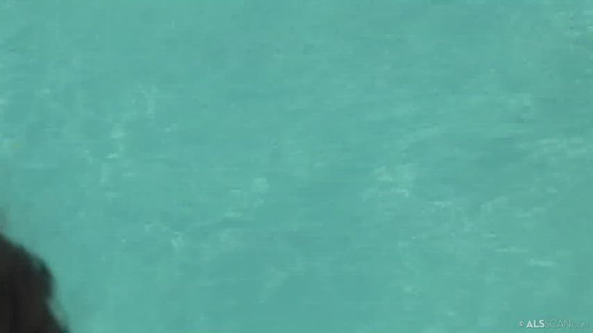 using pool jets