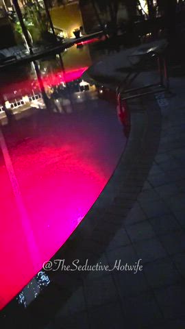 My 1st visit to a LS Resort ended with me getting tag teamed by the pool! Was dancing