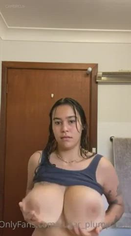 big tits body curvy cute gif