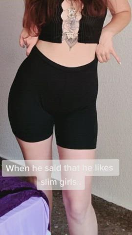 Amateur Brunette Curvy Cute Findom OnlyFans Tattoo Teen gif