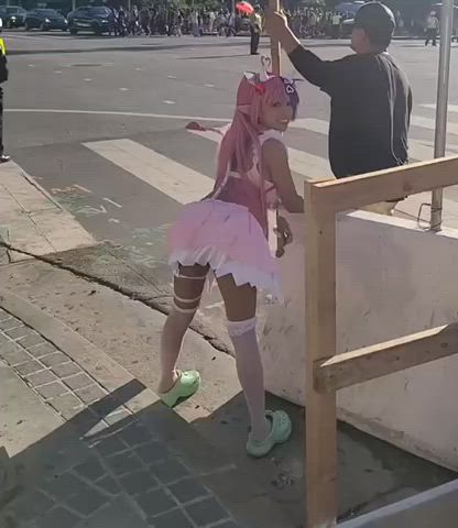 Asian Twerking r/AsiansGoneWild gif