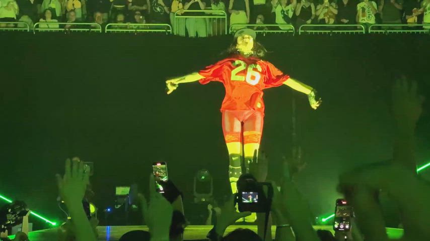 ass big tits billie eilish celebrity teen gif