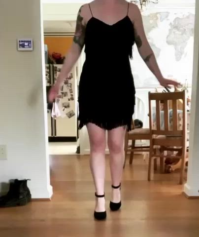 dancing dress sfw shaking gif