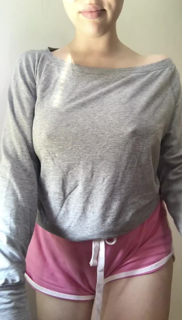 It's a little chilly today. Hence the..long sleeves [oc]
