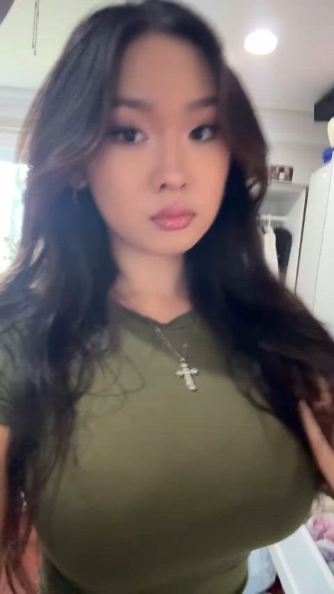amateur big tits teen tiktok tits tik-tok gif