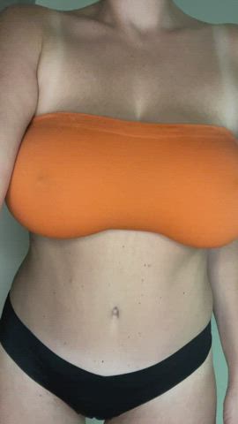 Do you like moms with big boobies here?