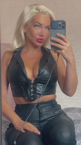 Wanna get naughty today..
