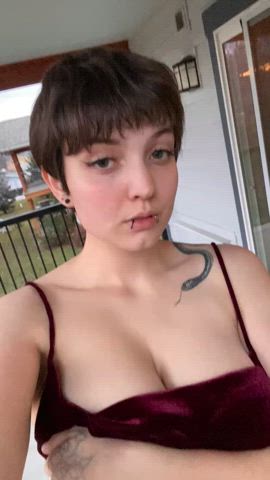 Quick flash ♥️ I think my neighbor saw 😅
