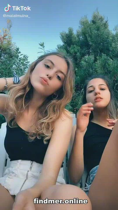 Amateur Ass Blonde Dancing German Girls Teen TikTok Tits UK USA gif