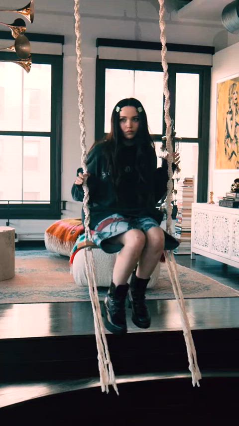 Dove cameron