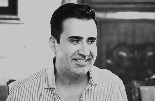 Aşk ve Mavi Emrah Erdoğan,Emrah Erdoğan gif,Emrah İpek,İpek,şarkıcı emrah