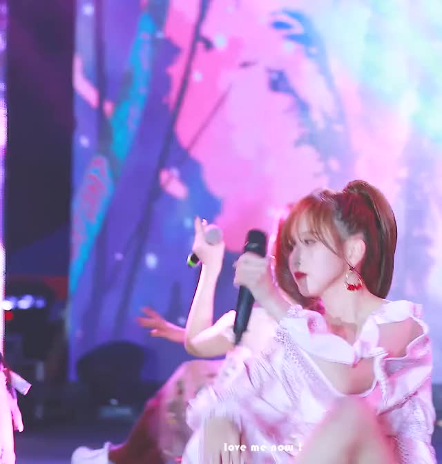 Twice - Mina 181201