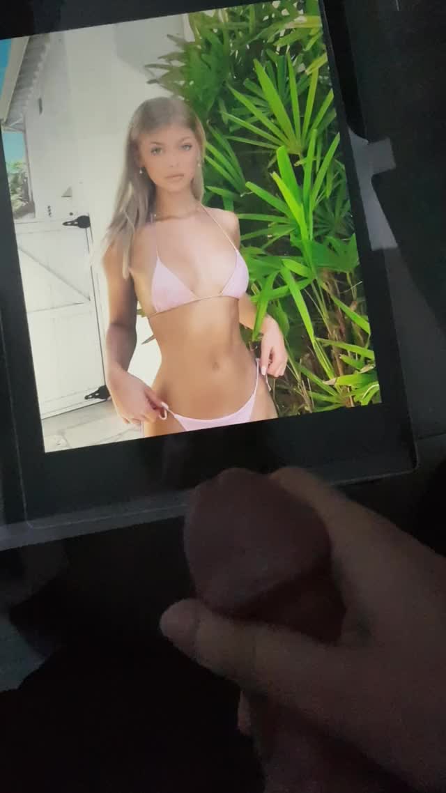 Cumtribute Loren Gray