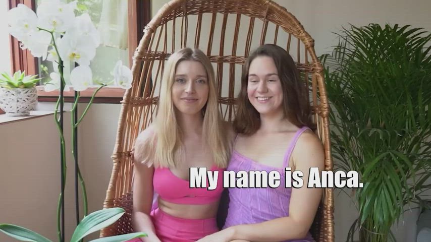 Freya Mayer &amp; her friend Anca