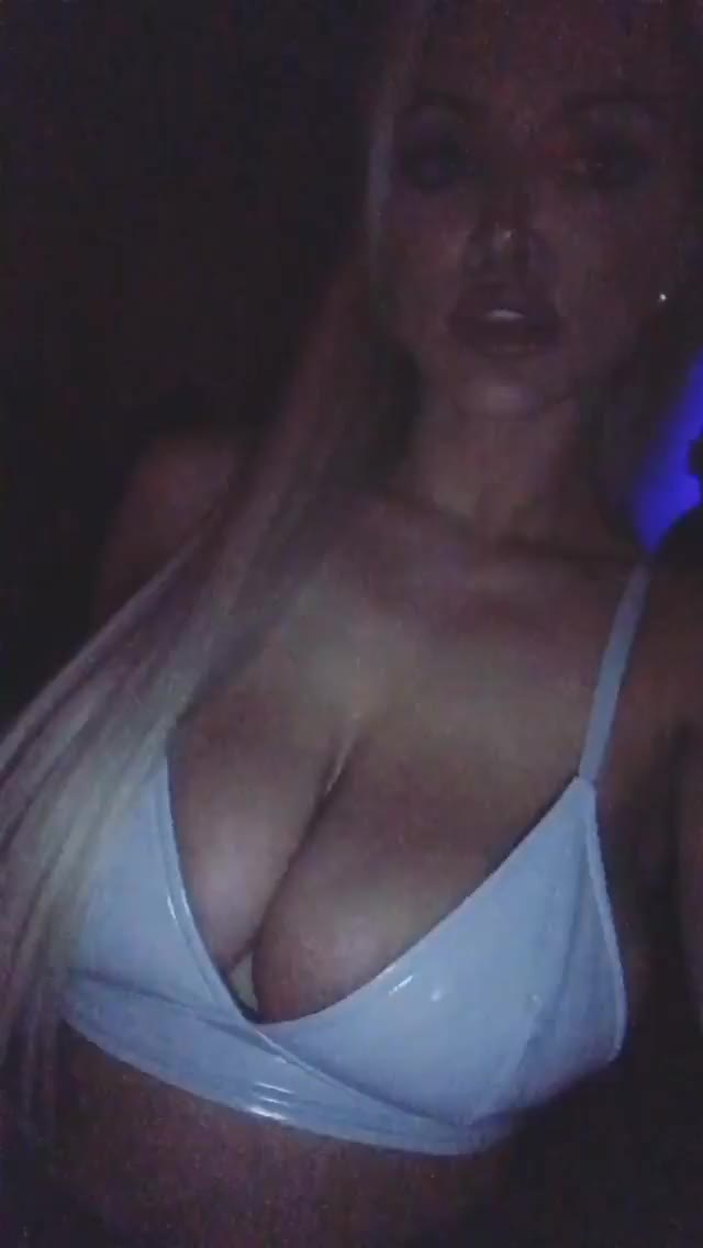 Lindsey Shiny