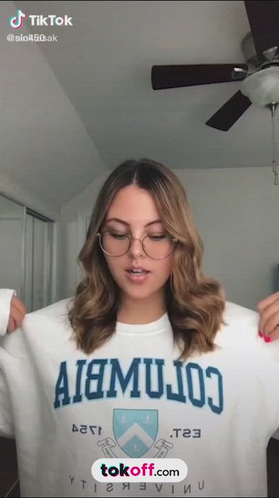 Amateur OnlyFans TikTok gif