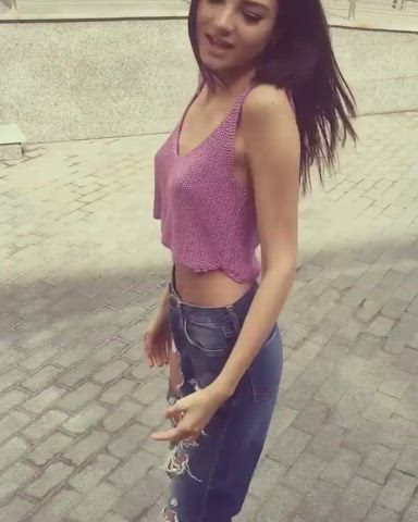braless cute dancing jeans skinny gif