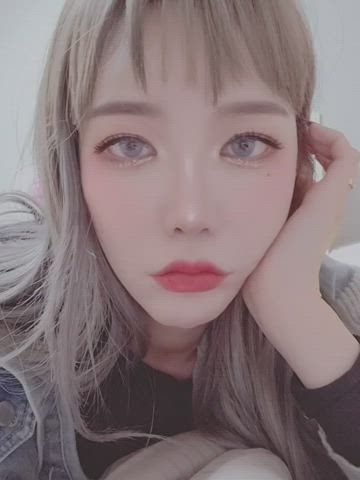 Asian Cute Korean Model gif